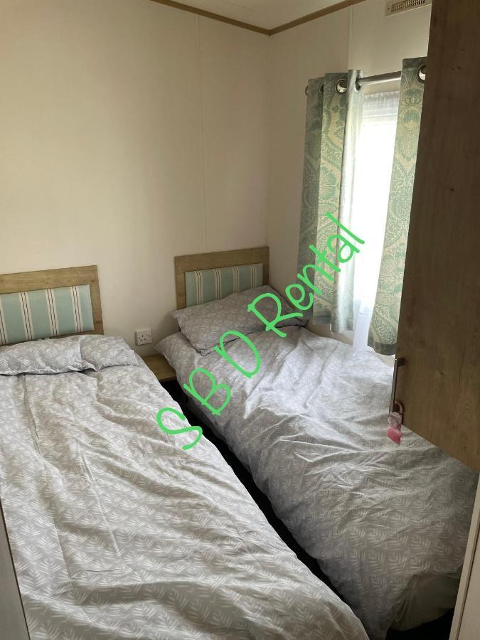 Summer Breeze Deluxe Caravan Rental Saint Osyth Kültér fotó
