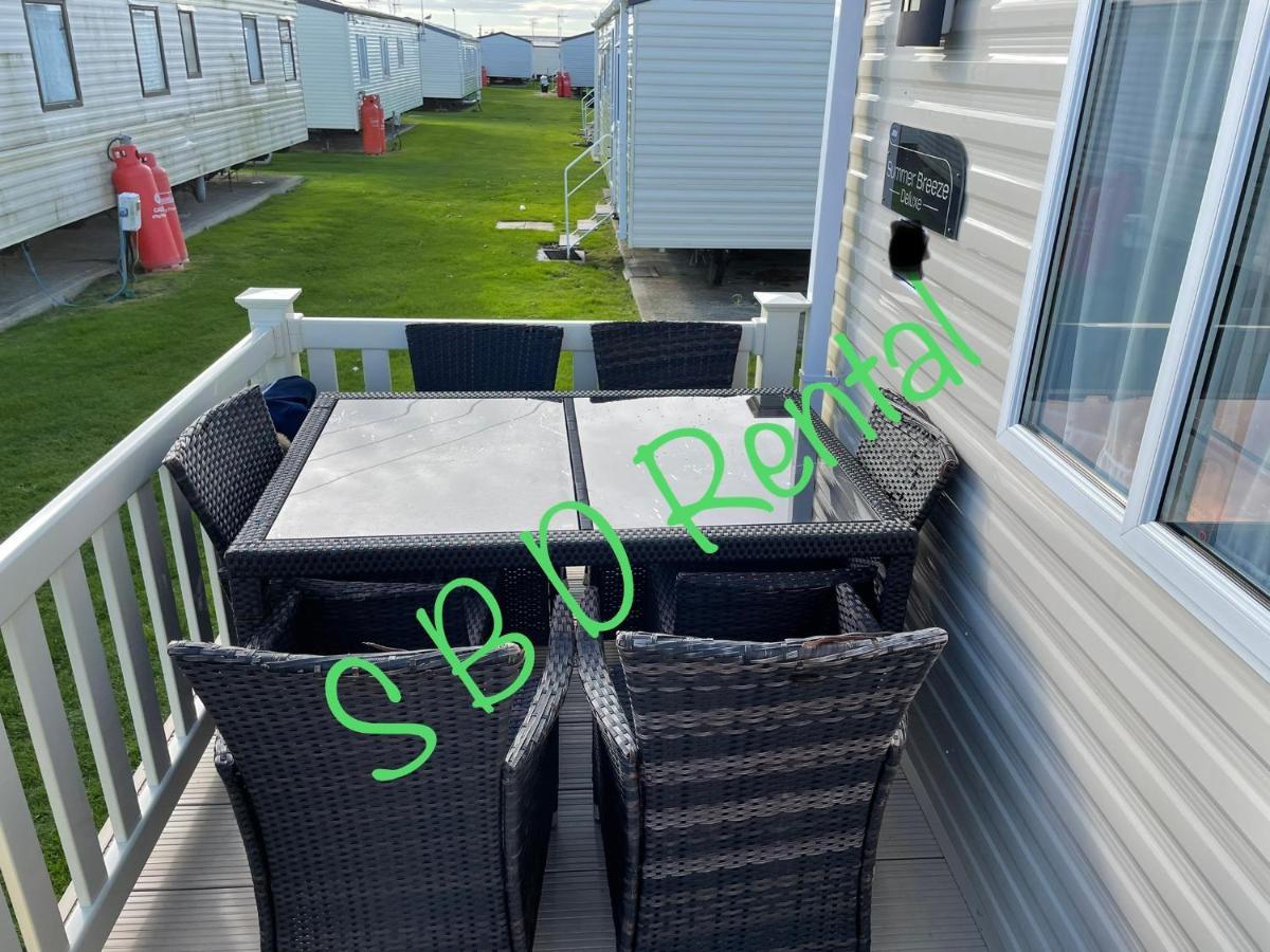 Summer Breeze Deluxe Caravan Rental Saint Osyth Kültér fotó